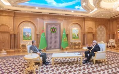 Бердымухамедов дал интервью не допущенному в Туркменистан российскому журналисту