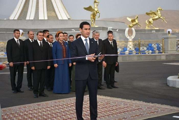 Из-за приезда гостей на открытие Аркадага в Туркменистане ужесточили блокировку интернета