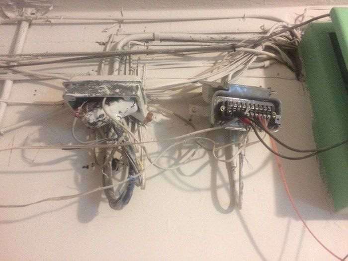 ADSL-провода, иллюстративное фото