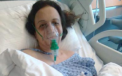 Жительнице Туркменистана с редким генетическим заболеванием нужны деньги на лечение