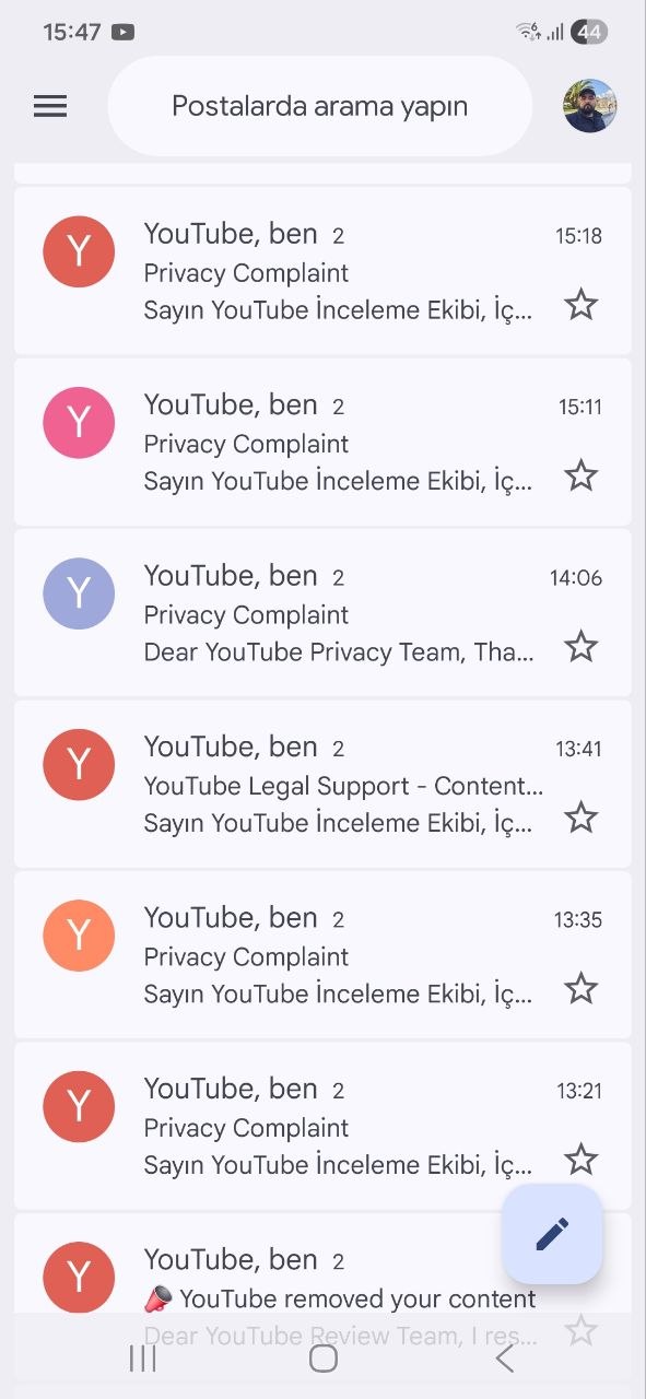 Annayev YT flags 1 Массовые жалобы на видео Нурмухаммета Аннаева в YouTube